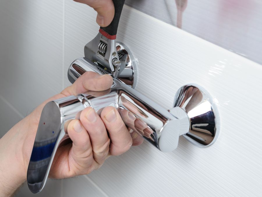 Bath Tub Faucet Repair Campbell River, BC